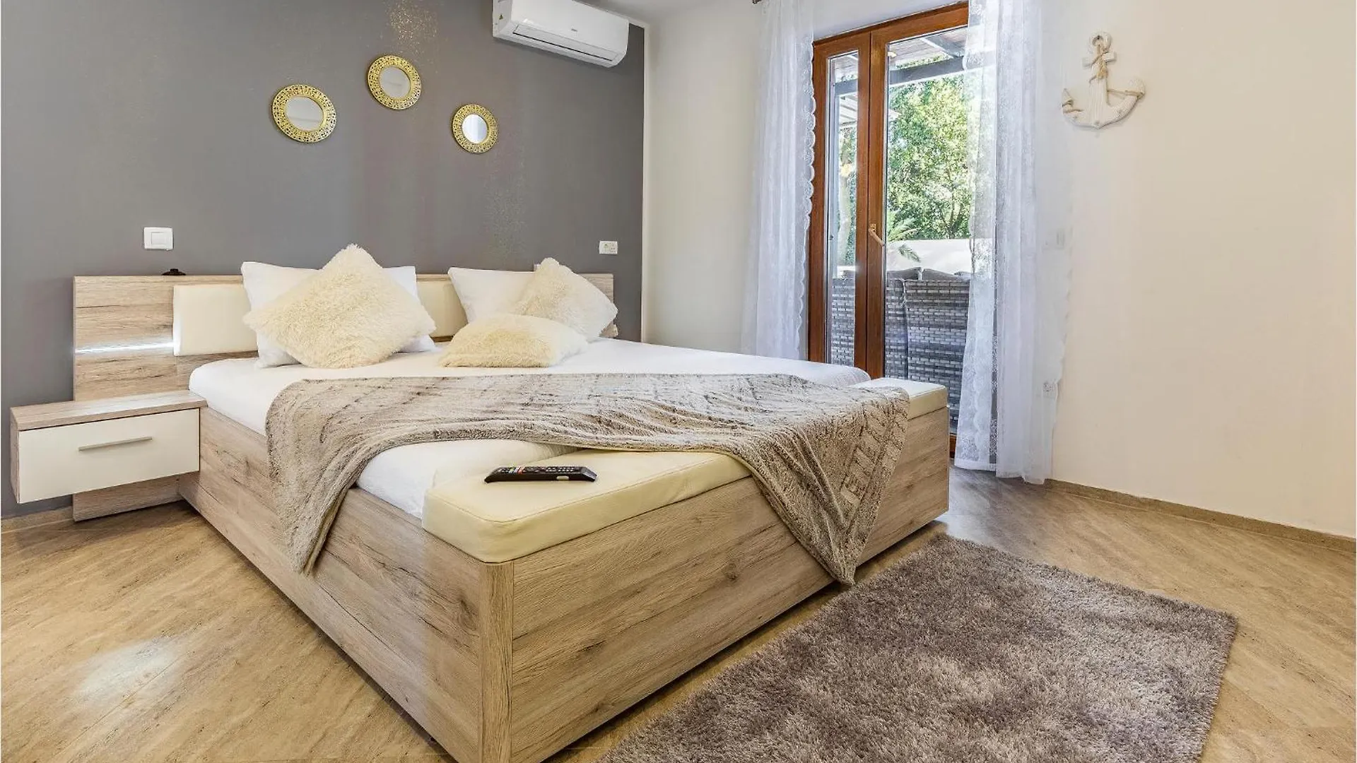 Ferienhaus Beautiful Home In Banjole With Kitchen